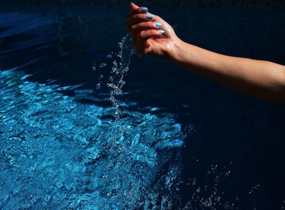 Wave N' Sea Apartment With A Private Pool Dubrovnik Bagian luar foto