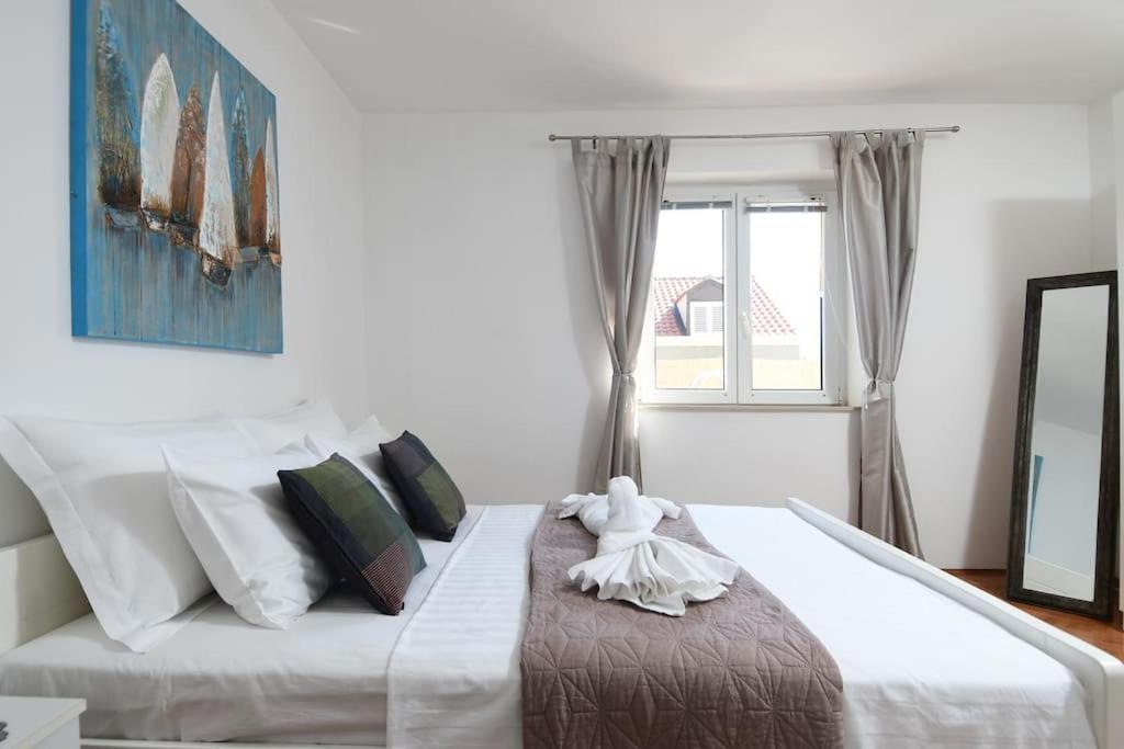 Wave N' Sea Apartment With A Private Pool Dubrovnik Bagian luar foto