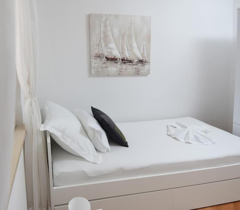 Wave N' Sea Apartment With A Private Pool Dubrovnik Bagian luar foto