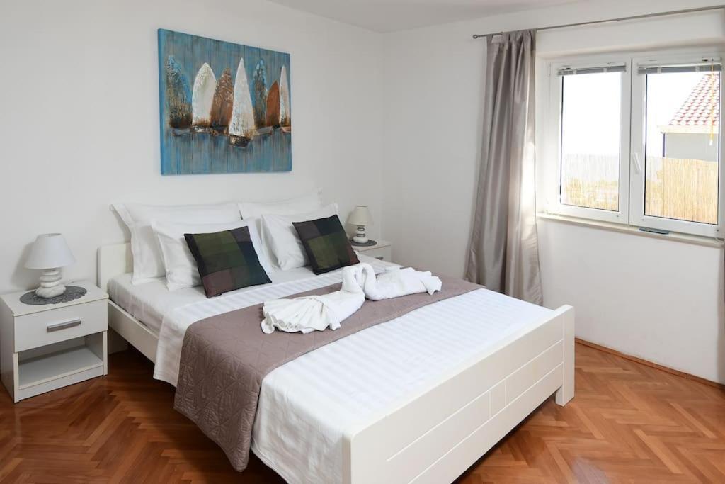 Wave N' Sea Apartment With A Private Pool Dubrovnik Bagian luar foto