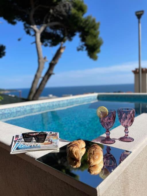 Wave N' Sea Apartment With A Private Pool Dubrovnik Bagian luar foto
